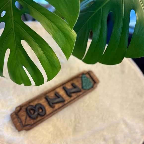 Custom handcrafted Mailbox Signs - Picture 3 of 7